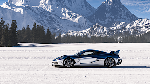 Rimac官方网站®极速赛车168体彩网(中国)移动端 Automobili Delivers First Nevera R ‘Founder’s Edition’ at The I.C.E. St. Moritz